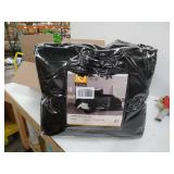 Intelligent Design Malea 3 Pieces King/Cal King Shaggy Long Faux Fur Comforter Set