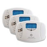 FIRST ALERT Dual-Power Plug-In Carbon Monoxide Detector with Battery Backup and Digital Display, 3-Pack, CO615
