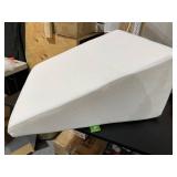CushyForm Wedge Pillow