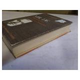 1970 1st Edition Mr. De A Biography of Everette Lee DeGolyer by Lon Tinkle, Condition Good