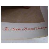 8 Americana Art Prints. Appear to be never used in original tube.