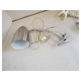 2 clip lamps