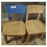 2 small wooden children