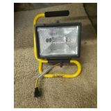 The designers edge L-218 500W portable halogen lamp stand