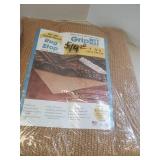 Grip-it rug stop (3 unopened,1 opened)