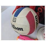 Sports bag w/water guns, tennis balls, footballs, Frisbee & more