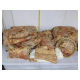 King comforter set w/pillows