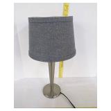 (2) Matching table lamps