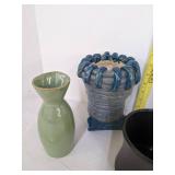 (5) Pottery/decorative vases