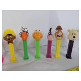 (16) Vintage Pez dispensers