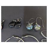 (20) Pairs of earrings