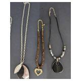 (5) Necklaces w/pendants