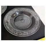 (4) Glass decor plates