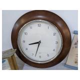 Clock, wall art & picture frames
