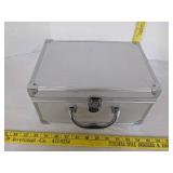 Hookah w/accessories in case