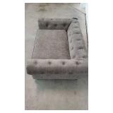 Petmate La-Z-Boy Newton Sofa Large Dog Bed, 40 x 27 Inches, Graphite Retails Over $300!