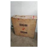 Roundhill Furniture OC0024WH Rene Round Wood Pedestal Side Table, White