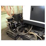HYUNDAI WIA F400 Vertical Machining Center * CNC