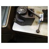 Collet Vice and 2 Desks Lot