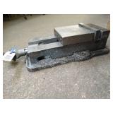 Yuasa 550-603 Vice w/ Handle