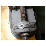 Bridgeport 6" Vise
