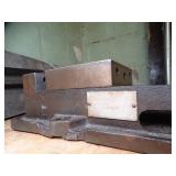 Kurt 6" Single Vise w/ Handle