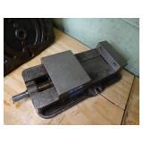 Kurt D675 Vise