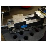 Kurt 6" Single Vise w/ Handle