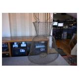 VTG Metal Fish Basket | 16"