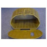 VTG Plastic Fish Basket | 14" x 8.25" x 7"