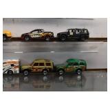 Lot of 12 Assorted Matchbox Die-cast Cars/ Vehicles