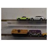 Lot of 12 Assorted Matchbox Die-cast Cars/ Vehicles