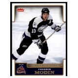 Lot of 33 2006-07 Fleer NHL Hockey Cards