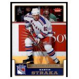 Lot of 33 2006-07 Fleer NHL Hockey Cards