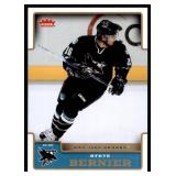 Lot of 33 2006-07 Fleer NHL Hockey Cards