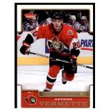 Lot of 33 2006-07 Fleer NHL Hockey Cards