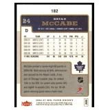 Lot of 28 2006-07 Fleer NHL Hockey Cards (x23) & 2008-09 Victory (x5)