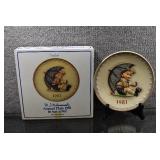 Goebel Hummel Annual Plate Bas Relief 7.5" 1981