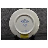 Goebel Mothers Series Plate Bas Relief 7-3/8" 1978 Fourth Edition Doe and Fawn