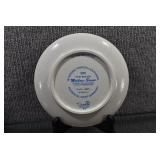 Goebel Mothers Series Plate Bas Relief 7-3/8" 1979 Fifth Edition Owl