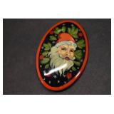 Hand Painted Lacquer Russian Brooch