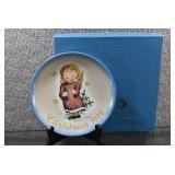 Schmid Christmas Plate Sister Berta Hummel 8" Starlight Angel 1979