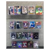 Lot of 20 Mike Piazza | Baseball Cards | Mostly in Hard Cases | Includes Rookies and Inserts