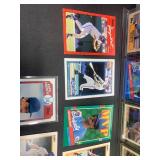 Lot of 30 George Brett | Baseball Cards