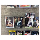 Lot of 14 Frank Thomas | Baseball Cards