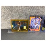 Lot of 12 Baseball Cards - John Smoltz Tom Glavine Greg Maddux