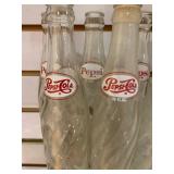 VTG Lot of 8 Twist Pepsi Bottles | 10 Fl. Oz.