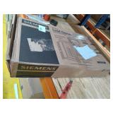 Siemens 3008351 120 & 240V PN Series 30 Space, 30 Circuits Combination Mount Circuit Breaker Panel - 100 amps