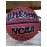 Wilson NCAA Replica Game Basketball, Intermediate - 28.5", Brown