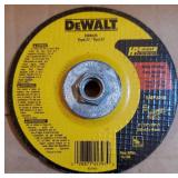 DEWALT DW4626 6-Inch by 1/4-Inch by 5/8-Inch-11 High Performance Metal Grinding Wheel
